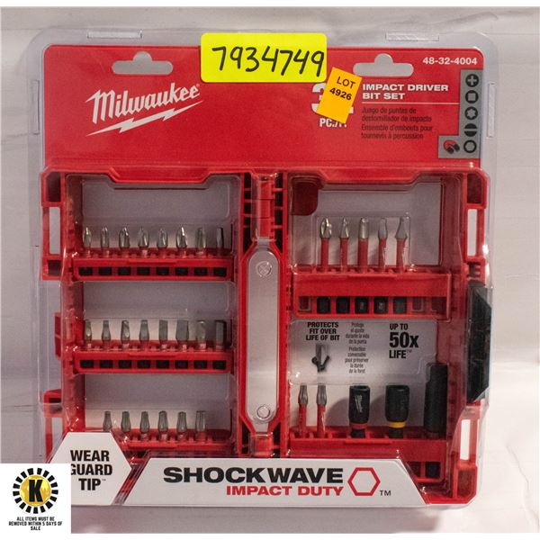 NEW SEALED MILWAUKEE 32PC IMPACT DRIVER BIT SET