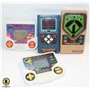 Image 1 : 4 VINTAGE ELECTRONIC GAMES