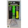 Image 1 : NEW LED FLASHLIGHT WITH ICE SCRAPPER