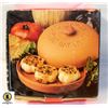 Image 1 : TERRA COTTA GARLIC BAKER