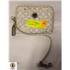 Image 1 : COACH WALLET