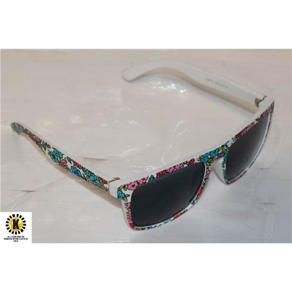 QUICKSILVER LADIES FLOWER SUNGLASSES