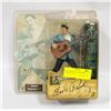 Image 1 : ELVIS PRESLEY COLLECTIBLE FIGURE IN PACK