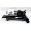 Image 1 : NEWLY ASSEMBLED SPORTNEER BICYCLE TRAINER STAND