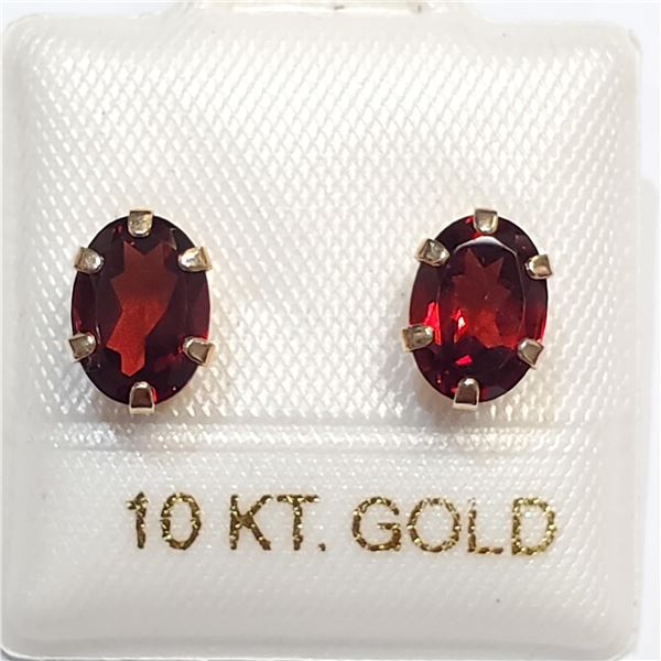 S160-94 10K GARNET(1.8CT) EARRINGS