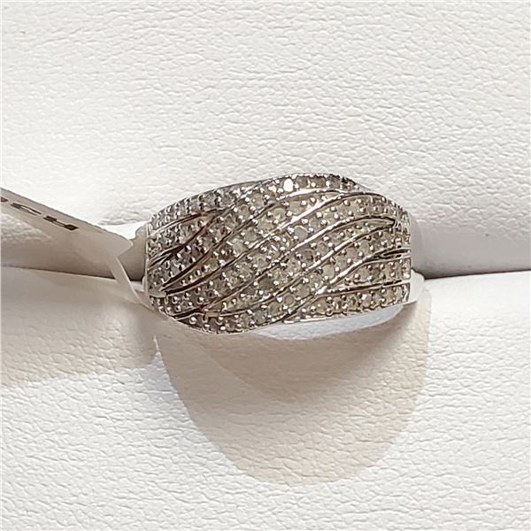 S160-97 SILVER DIAMOND RING
