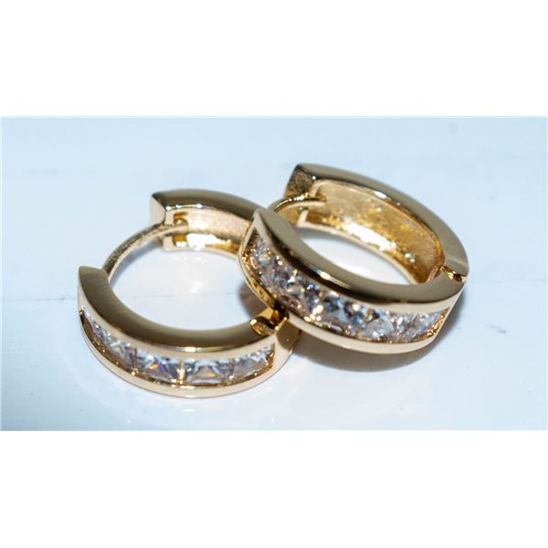 NEW GOLD PLATED EARRINGS