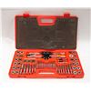 Image 1 : 60PC TAP & DIE SET WITH CASE