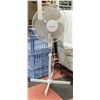 Image 1 : OCEAN BREEZE FLOOR FAN
