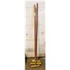 Image 1 : BUNDLE OF 3 BROOMS