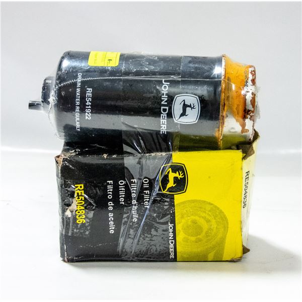 NEW JOHN DEERE OIL AND FUEL FILTER