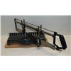 Image 1 : MASTERCRAFT HAND MITRE SAW