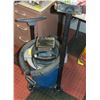 Image 1 : WORKSHOP 2.5HP WET/ DRY VAC W/ ATTACHMENTS