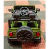 Image 6 : NEW ARMY GREEN 12V, 3-SPEED REMOTE CONTROLLED CAR