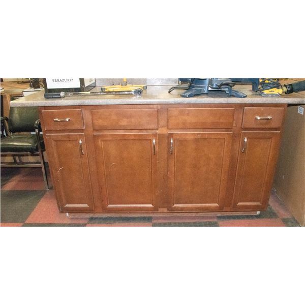 4 CUPBOARD 2 DRAWER CABINET WITH TOP