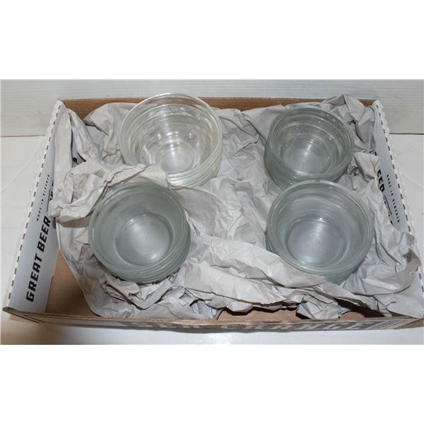 LOT - 13 SMALL GLASS BOWLS