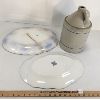 Image 2 : LOT OF 3 - CROCK AND FLORAL SERVING PLATTERS