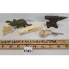 Image 2 : LOT OF 4 - MISC. MINIATURE FIGURINES - INCL ANVIL & IVORY (?) CROCODILE HEAD