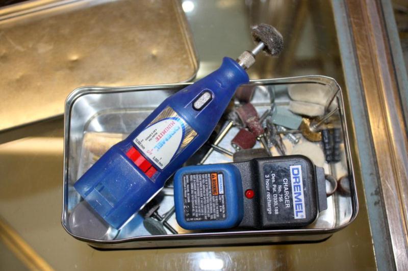 Dremel Minimite TwoSpeed Cordless rotary tool