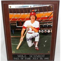 Signed Mike Schmidt Plaque