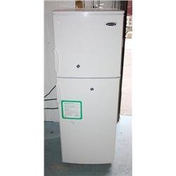 Franklin Chef Slim Refrigerator