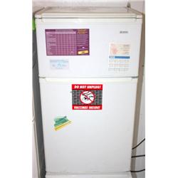 Kenmore Mini Refrigerator/Freezer