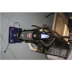 BLUE BISSELL VACUUME