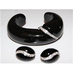3.00ctw Diamond Black Onyx Bangle