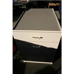 2 White Cabinets With Drawers