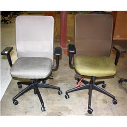 Lot of 2 Knoll Office Chairs