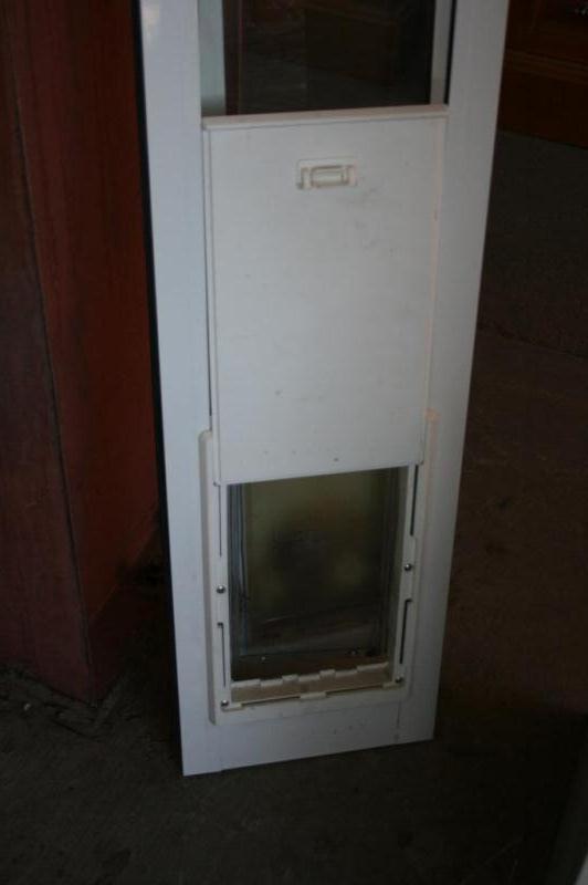 2 Sidelight & Pet door Windows