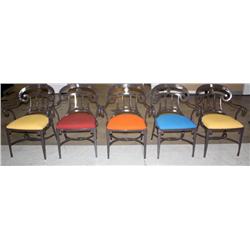 Lot of 5 Chairs