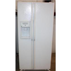 GE Side by Side Refrigerator w/ Icemaker