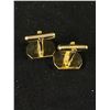 Image 2 : Quality 1960's Goldtone 3 Piece Cuff Link Set