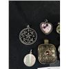 Image 2 : 6 Vintage Metal Pendants