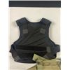 Image 2 : 2013 Armor-Anti Stab Vest Sz Small,& Tote Bag