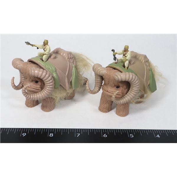 #667 STAR WARS MICRO MACHINES LOT OF 2