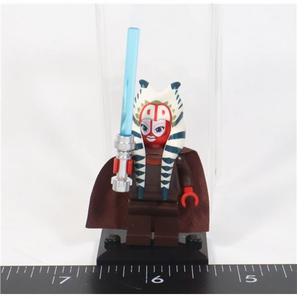 #687 LEGO MINIFIGURE STAR WARS SHAAK TI 2011 JEDI