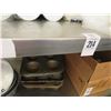 Image 2 : 6 Shelf S/S Rack On Wheels