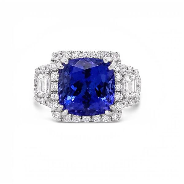 18K Tanzanite Ring 5.56 ct