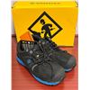 Image 1 : New Unisex Steeltoe Terra Shoes (Size 8 CAD w/Box)