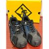 Image 1 : New Unisex Steeltoe Terra Shoes (Size 8 CAD w/Box)