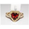 Image 1 : 14K Gold Ring with 1.05ctw Blood garnet Antique