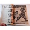 Image 4 : 1971 Hockey Yearbook Face-Off Magazine (ft. Bobby Orr)