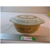 Image 1 : Pyrex Casserole Dish w/ Lid