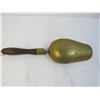 Image 2 : Vintage Brass Scoop