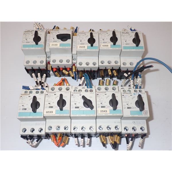 Lot of Siemens Contactors (See Pics)