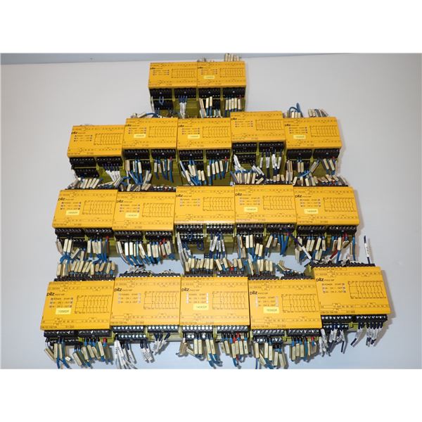 Lot of (17) Pilz #PNOZ X9P 24VDC 7 N/O 2 N/C 2 S0 Modules