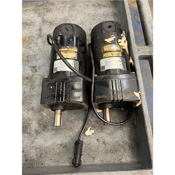 Lot of (2) Bodine Electric Company #42A5BEPM-E3 Gear Motors