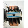 Image 3 : Lot of (6)  Fuji Circuit Breakers
